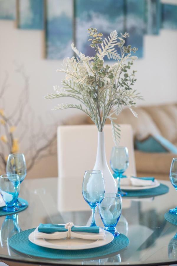 Seashell Escape Apartment Navarre Bagian luar foto