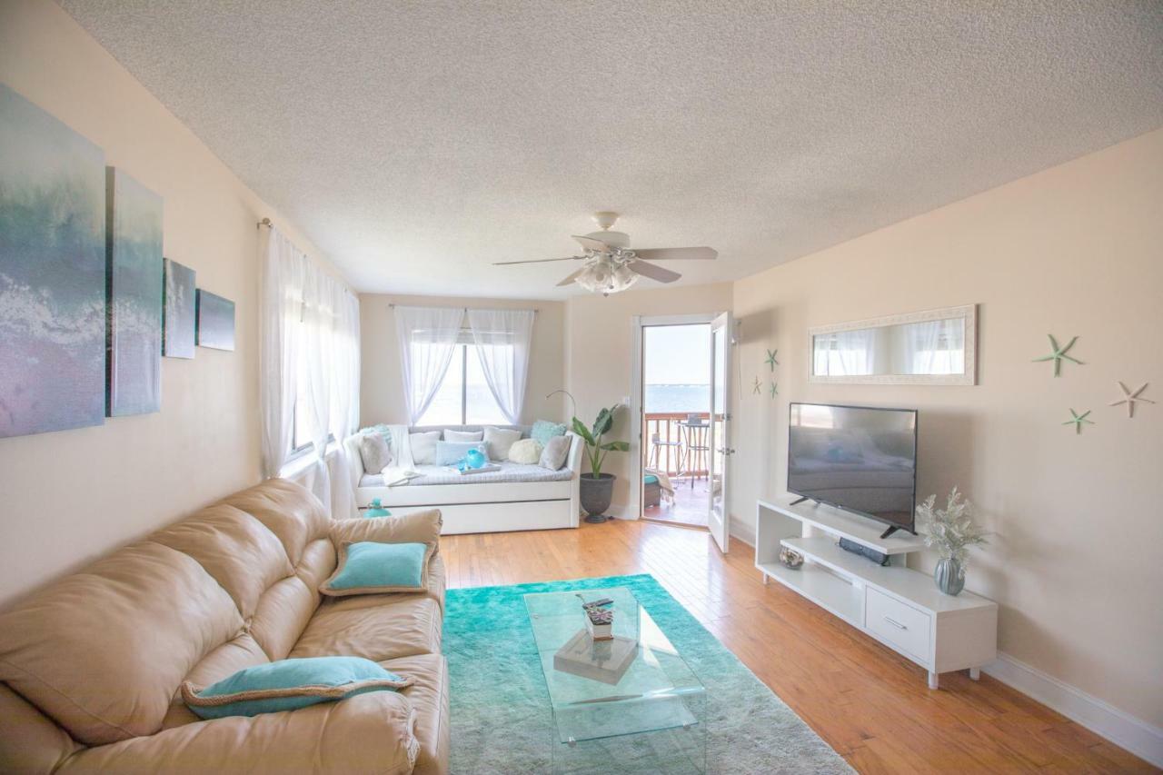 Seashell Escape Apartment Navarre Bagian luar foto
